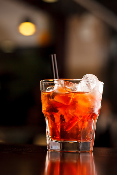 Cocktail in the bar - Zdjęcie, obraz