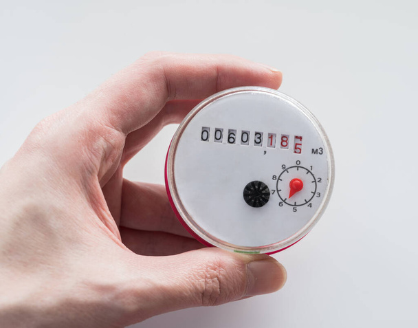 In-house water meter in the hand. - Foto, Imagem
