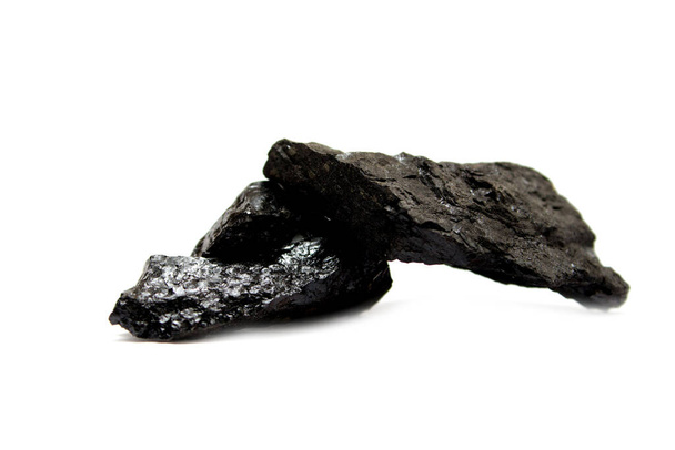 dřevěné uhlí izolované na bílém pozadí  - Fotografie, Obrázek