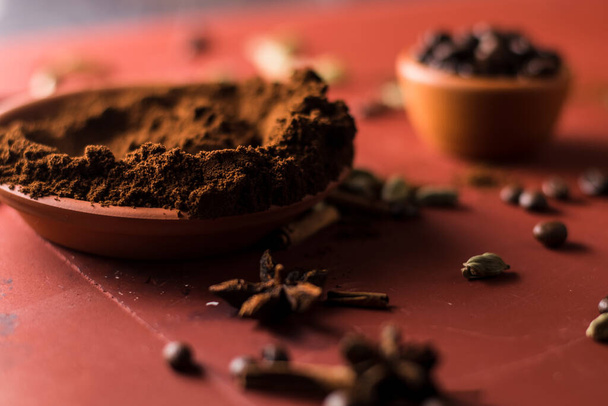 coffee beans on the table and cinnamon.Ground coffee on the table. - Fotoğraf, Görsel