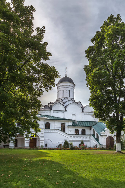 Aankondiging Kathedraal in het Aankondigingsklooster, Kirzjach, Rusland - Foto, afbeelding