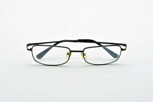 Óculos de prescrição, com lentes transparentes, isolados sobre fundo branco - Foto, Imagem