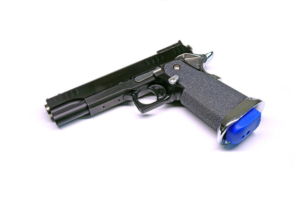 Pistole, zbraň izolované na bílém pozadí - Fotografie, Obrázek