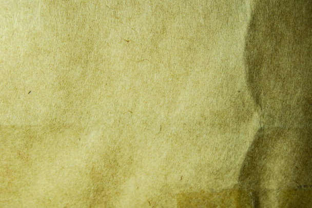Textur aus braunem zerknittertem Kartonpapier - Foto, Bild