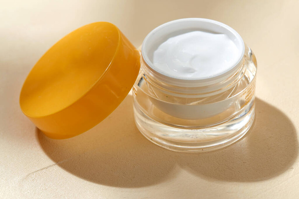 close up of moisturizer in jar - Foto, Imagen