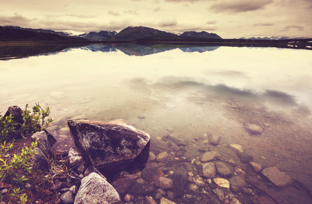 Lac en montagne
 - Photo, image