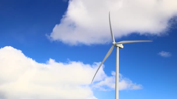Sola turbina eólica con cielo azul y nubes móviles - Metraje, vídeo