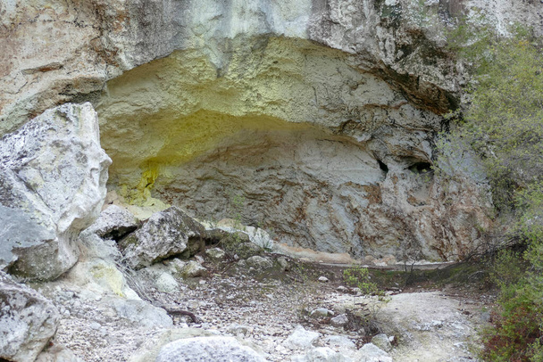Деталі геотермального району Вайотапу в новому завзятті - Фото, зображення