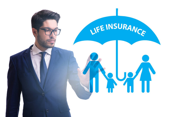Concetto di assicurazione sulla vita con uomo d'affari premendo il pulsante - Foto, immagini