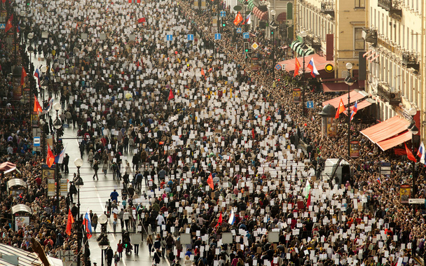 натовп людей
 - Фото, зображення