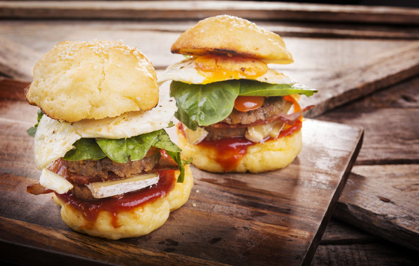 Hamburger suwaki - Zdjęcie, obraz