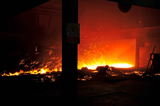 Smelting industry sparks in steel mills - Photo, Image