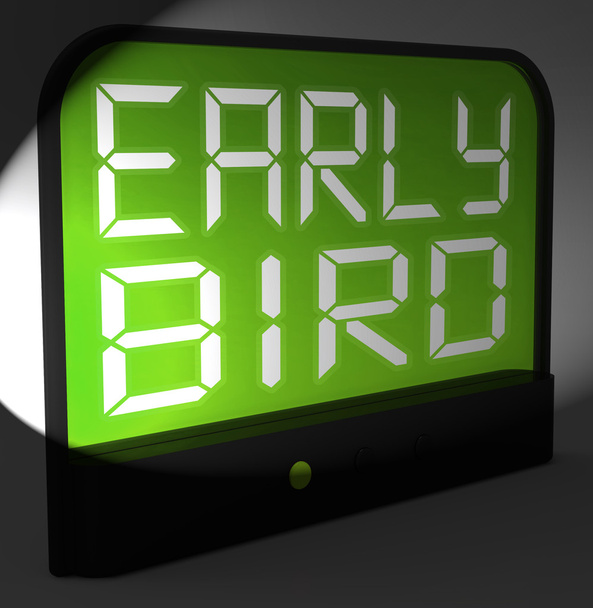 Reloj digital de madrugada muestra puntualidad o por delante del horario
 - Foto, Imagen