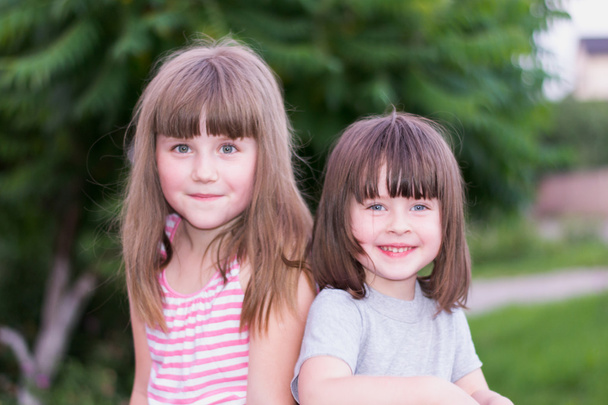 two little funny girl - Φωτογραφία, εικόνα