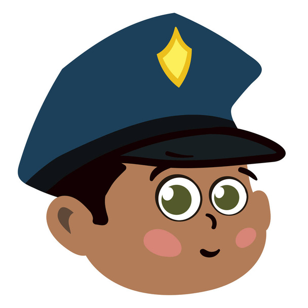 Милое лицо офицера полиции. Милый и симпатичный мальчик в полицейской шляпе. Милое личико с невинными выражениями лица выглядит счастливым. Улыбающееся лицо. Happy Face. - Фото, изображение