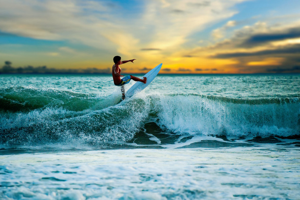 Athletic surfer with board - Foto, Imagem