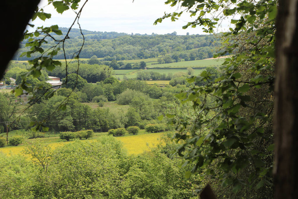 Panoramiczny widok na wzgórza i doliny - Zdjęcie, obraz