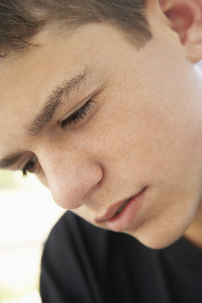Portrait Of Teenage Boy Looking Upset - Foto, Imagen