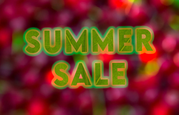 Літній розпродаж з текстом з текстурою зеленого листа та фоном вишневого боке
 - Фото, зображення