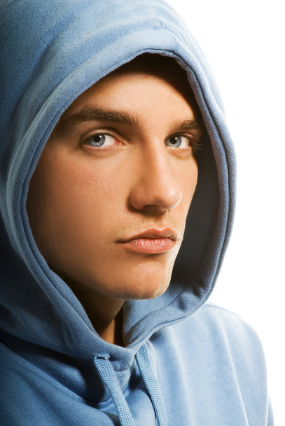 Handsome young man in a hood - Foto, afbeelding
