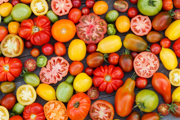 Colorful tomatoes - Foto, Bild