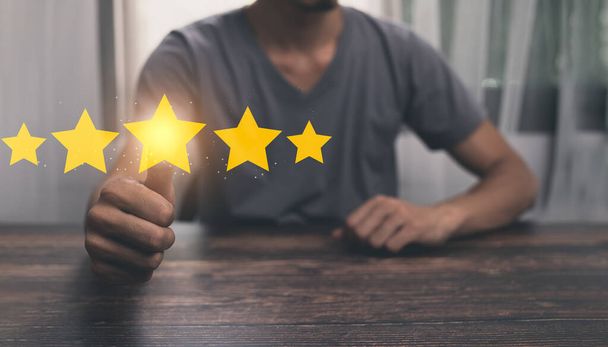 Рейтинг удовлетворенности клиентов, пять звезд, или отличная иллюстрация - Фото, изображение