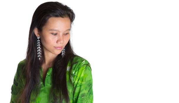 Aasialainen malaiji nainen vihreä mekko
 - Valokuva, kuva