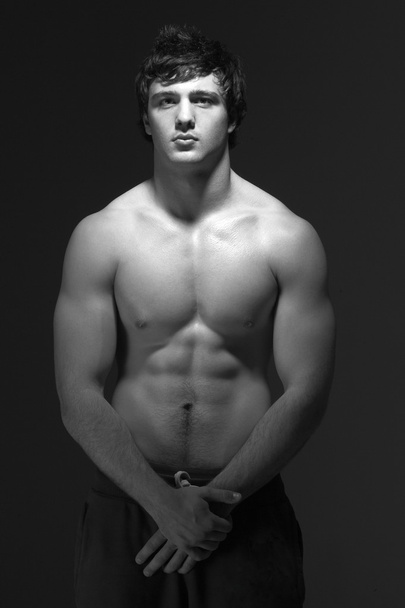 Studio Portrait Of Muscular Teenage Boy - Foto, afbeelding