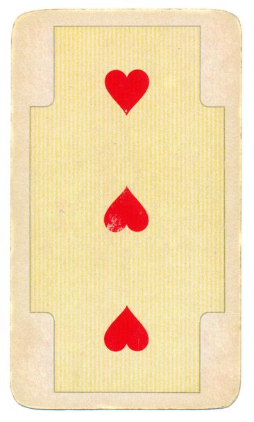 üç kırmızı kalpler ile eski oyun kağıdı - Fotoğraf, Görsel