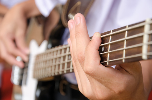 Рука для бас-гитары
 - Фото, изображение