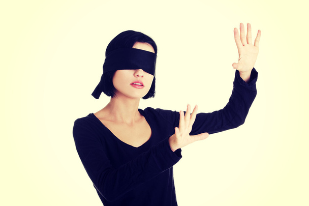 Woman blindfolded - Fotoğraf, Görsel