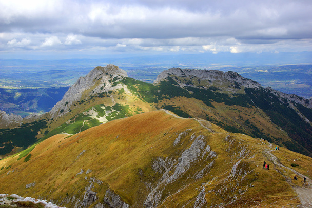 Giewont, krajobraz od góry Tatry w Polsce - Zdjęcie, obraz