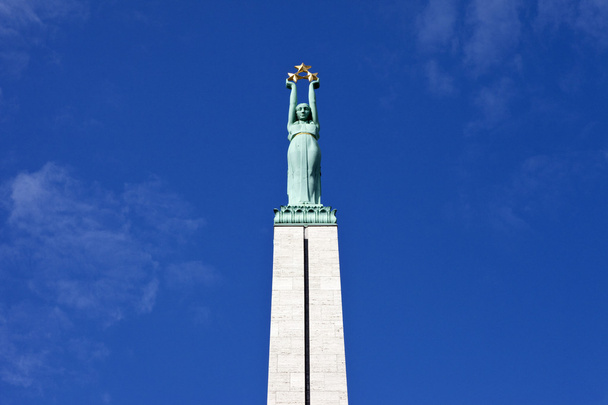 O Monumento da Liberdade em Riga
 - Foto, Imagem