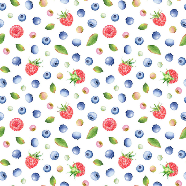 Seamless pattern of watercolor blueberries, raspberries and leaves on white backgrpund - Foto, afbeelding