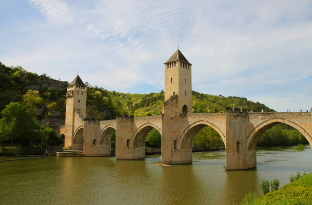 Η γέφυρα Valentr, στην όμορφη πόλη Cahors - Φωτογραφία, εικόνα