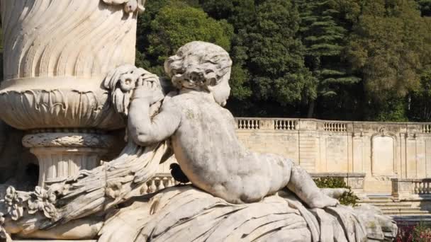 Nime,Gard, Occitanie, France. Jardins de la Fontaine,. Le jardin public, Jardins de la Fontaine, construit en 1745 - Séquence, vidéo