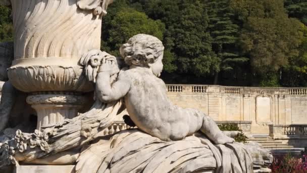 Nime,Gard, Occitanie, France. Jardins de la Fontaine,. Le jardin public, Jardins de la Fontaine, construit en 1745 - Séquence, vidéo