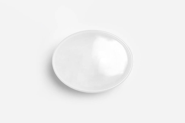 Πλαστικό δοχείο τροφίμων με καπάκι που απομονώνεται σε λευκό φόντο. Δοχείο αποθήκευσης.Υψηλής ανάλυσης φωτογραφία. - Φωτογραφία, εικόνα