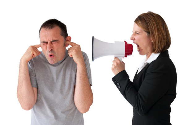 Hombre siendo gritada por el gerente femenino
 - Foto, Imagen