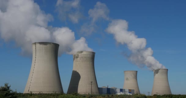 Atomerőmű, Dampierre-en-Burly, Franciaország - Felvétel, videó