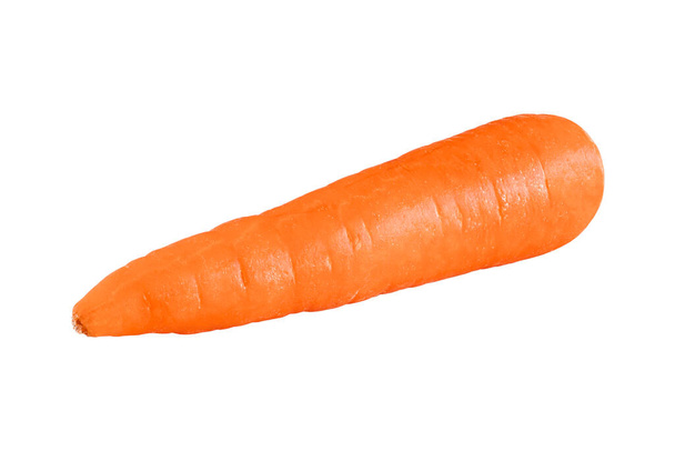 zanahorias frescas aisladas sobre un fondo blanco, camino de recorte - Foto, imagen