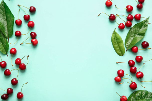 Tasty ripe cherry on color background - Foto, imagen