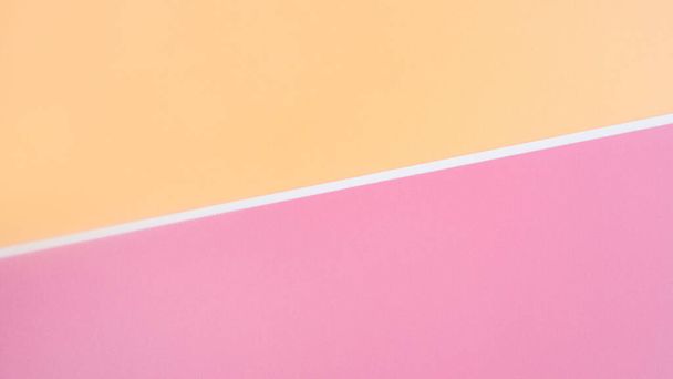 Mehrfarbiger Hintergrund aus Papier in verschiedenen Farben         - Foto, Bild