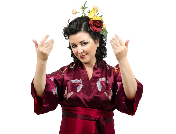 Kimono femme caucasienne vous invite
 - Photo, image