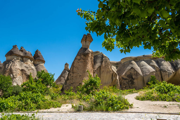 Nature fabuleuse près de la ville de Kashin en Cappadoce - Photo, image