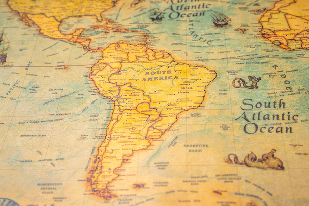 Ameryka Południowa na mapie świata - Zdjęcie, obraz