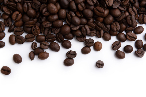 Coffee beans group on white background top view - Foto, Imagem