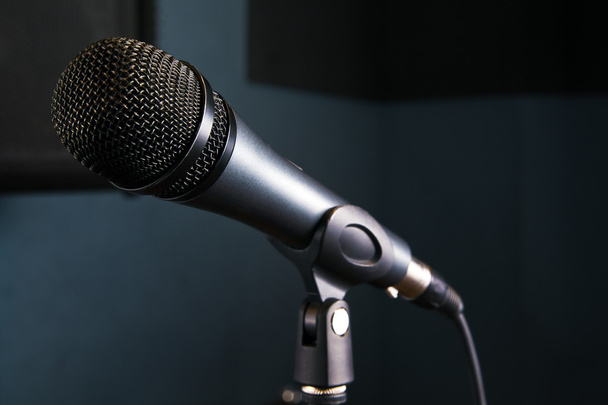 microfoon op studio - Foto, afbeelding