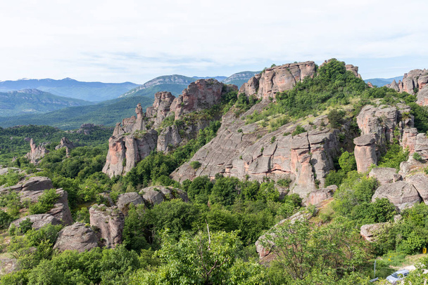 Vue imprenable sur les rochers Belogradchik, région de Vidin, Bulgarie - Photo, image