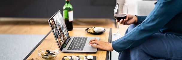 Virtual Wine Tasting Dinner Event Online Using Laptop - Fotografie, Obrázek